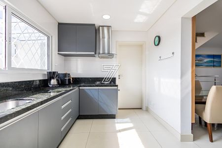 10_photo/94dce6a603.55820c9c97a2ddd8-ATLAS-3724b906-c98a-47fa-8dd8-eac738361a35.jpg de casa à venda com 3 quartos, 157m² em Bom Retiro, Curitiba