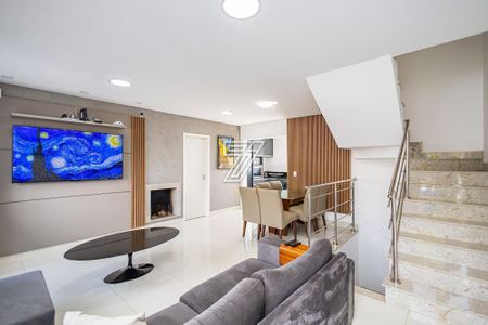 3_photo/94dce6a603.55820c9c97a2ddd8-ATLAS-90e618f5-4642-415c-86a5-af7eb12cc7f6.jpg de casa à venda com 3 quartos, 157m² em Bom Retiro, Curitiba