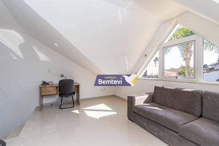 37_photo/94dce6a603.be31b5bde481aac2-ATLAS-ca95a7cd-02d7-4e5b-b22f-4884f15b3a1b.jpg de casa à venda com 3 quartos, 157m² em Bom Retiro, Curitiba