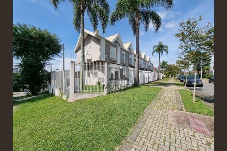 6_photo/94dce6a605.9de6362a168616a9-ATLAS-29d7e710-53fd-4e42-a213-aee2de47a4cf.jpg de casa à venda com 3 quartos, 157m² em Bom Retiro, Curitiba