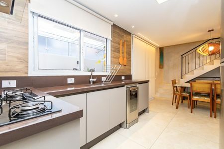 8_photo/94dce6a635.ffd7e66aaa235ae4-ATLAS-7202a3e4-3b26-40b9-b4ee-00c15304e5d2.jpg de casa à venda com 3 quartos, 120m² em Bom Retiro, Curitiba