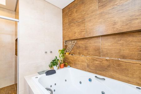 15_photo/94dce6a635.ffd7e66aaa235ae4-ATLAS-8c6eb947-4be6-46ba-bcf7-b224720f543e.jpg de casa à venda com 3 quartos, 120m² em Bom Retiro, Curitiba