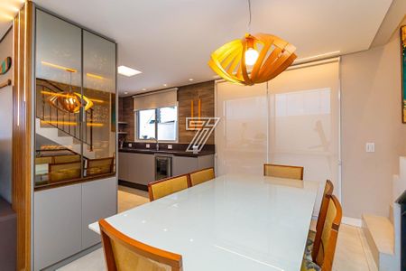 3_photo/94dce6a635.ffd7e66aaa235ae4-ATLAS-e2cf0dfe-066c-4e62-af88-88a2eba0242b.jpg de casa à venda com 3 quartos, 120m² em Bom Retiro, Curitiba