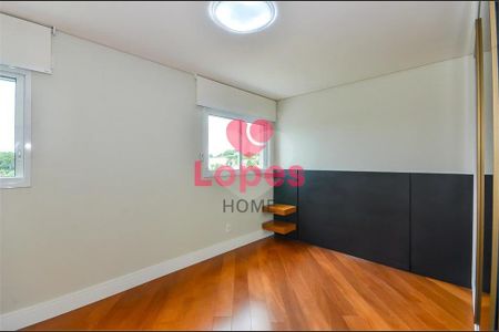 9_photo/94dce6a661.5b86ecbfc5c60960-ATLAS-3be2158f-d4f8-4e4d-b04c-eb8dacd67229.jpg de apartamento à venda com 3 quartos, 135m² em Centro Cívico, Curitiba