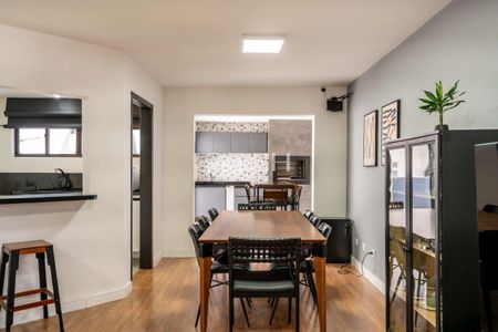 5_photo/94dce6a6ab.6e41f04a6e4e75db-ATLAS-8ca0c6ad-06b4-4747-ae6b-4ccf6ee8c94c.jpg de casa à venda com 3 quartos, 238m² em Centro Cívico, Curitiba