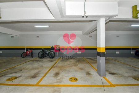 8_photo/94dce6a6c5.80a7f3f1b00bd23a-ATLAS-2f5b9531-257e-4008-a731-cfc61fe524ce.jpg de apartamento à venda com 2 quartos, 135m² em Centro Cívico, Curitiba