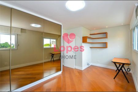 7_photo/94dce6a6c5.80a7f3f1b00bd23a-ATLAS-3fb3a0ca-6972-4add-b1d3-5916afdba223.jpg de apartamento à venda com 2 quartos, 135m² em Centro Cívico, Curitiba