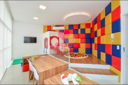 9_photo/94dce6a6c5.80a7f3f1b00bd23a-ATLAS-b86d737d-3cea-4c9e-afbd-563058f30b13.jpg de apartamento à venda com 2 quartos, 135m² em Centro Cívico, Curitiba