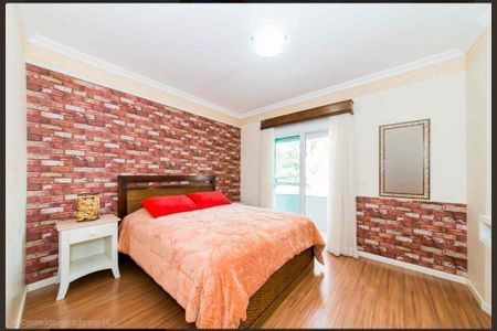 22_photo/94dce6a6c9.4f48e483d4bcdc3b-ATLAS-350bd42c-f8df-4d2f-9d4c-3bbcb7afb49b.jpg de casa à venda com 4 quartos, 160m² em Ahú, Curitiba