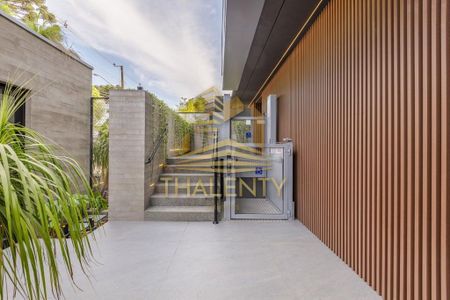 7_photo/94dce6a6d3.488d9430527a71af-ATLAS-4de9c05c-6da7-4be0-9cfb-8b2ea77fbb2f.jpg de apartamento à venda com 3 quartos, 160m² em Centro Cívico, Curitiba