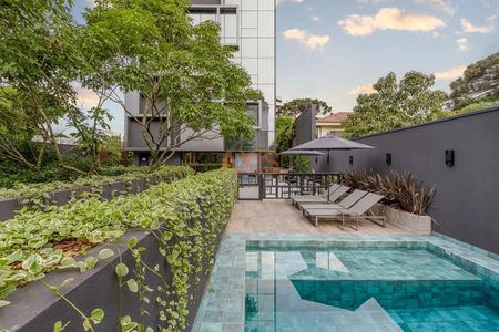 34_photo/94dce6a6d5.04f4efb4ec0e2ec3-ATLAS-6d3fd0ea-c161-45bb-9989-9f93f8165bb3.jpg de apartamento à venda com 3 quartos, 160m² em Centro Cívico, Curitiba