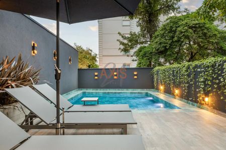 35_photo/94dce6a6d5.04f4efb4ec0e2ec3-ATLAS-c89db6b7-9545-4c86-b3f4-633709b2d507.jpg de apartamento à venda com 3 quartos, 160m² em Centro Cívico, Curitiba