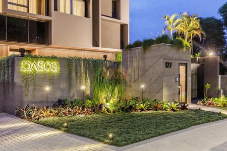 30_photo/94dce6a6d5.04f4efb4ec0e2ec3-ATLAS-d77c8120-08c7-473b-8e3b-4000102e9818.jpg de apartamento à venda com 3 quartos, 160m² em Centro Cívico, Curitiba