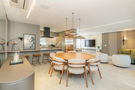 6_photo/94dce6a6d5.3e0bfb45622443e3-ATLAS-37dbbea5-cbd6-42cc-a01f-98f70dc3cc49.jpg de apartamento à venda com 3 quartos, 159m² em Centro Cívico, Curitiba