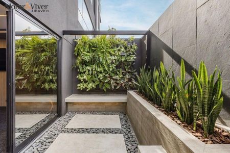 33_photo/94dce6a6d5.3e0bfb45622443e3-ATLAS-992a4e59-e5c7-4603-b33f-3c693aa47c77.jpg de apartamento à venda com 4 quartos, 328m² em Centro Cívico, Curitiba