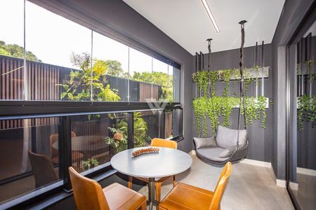 13_photo/94dce6a6d5.9e9bd3517df14438-ATLAS-bd1ee278-0b70-4bb4-bfc3-e18a259f4708.jpg de apartamento à venda com 3 quartos, 161m² em Centro Cívico, Curitiba