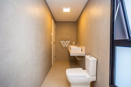 2_photo/94dce6a6d5.fa4bfaa7c4e517bf-ATLAS-1603c3b9-3bcc-4088-b69c-40f9d2ee6f2d.jpg de apartamento à venda com 4 quartos, 327m² em Centro Cívico, Curitiba