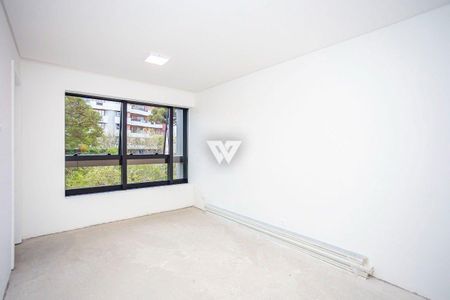 3_photo/94dce6a6d5.fa4bfaa7c4e517bf-ATLAS-fa237264-503e-432f-aebe-152dada934ce.jpg de apartamento à venda com 4 quartos, 327m² em Centro Cívico, Curitiba