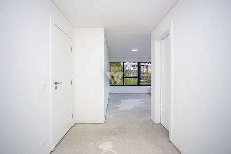 11_photo/94dce6a6d5.fa4bfaa7c4e517bf-ATLAS-fb02768e-1174-46a2-8948-1ab8a1efdd9a.jpg de apartamento à venda com 4 quartos, 327m² em Centro Cívico, Curitiba