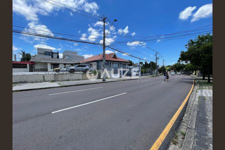 12_photo/94dce6a92b.4b25d551e4000f4b-ATLAS-5e6bb0ef-9ae1-400f-9a45-8b77c11e3f3e.jpg de casa à venda com 1 quarto, 507m² em Bom Retiro, Curitiba