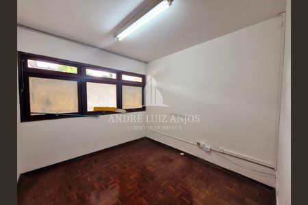 7_photo/94dce6a92b.4b25d551e4000f4b-ATLAS-ae4b787b-dd4f-4b17-8043-b2267931f27d.jpg de casa à venda com 5 quartos, 507m² em Bom Retiro, Curitiba