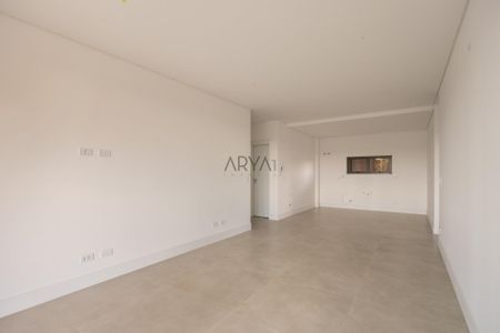 6_photo/94dce6a9ad.af45f96afe7ce9fc-ATLAS-279378b2-0682-4d3d-871d-38336788e7bd.jpg de apartamento à venda com 0 quarto, 110m² em Bom Retiro, Curitiba