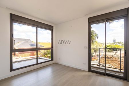 25_photo/94dce6a9ad.af45f96afe7ce9fc-ATLAS-5c0e66ee-402f-4f8e-9f91-245aef588a3f.jpg de apartamento à venda com 0 quarto, 110m² em Bom Retiro, Curitiba