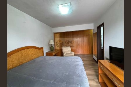 9_photo/94dce6a9b3.3aed5bbd04158097-ATLAS-3105928b-3a3e-471c-bebc-b8f2a82f620a.jpg de casa à venda com 4 quartos, 330m² em Bom Retiro, Curitiba