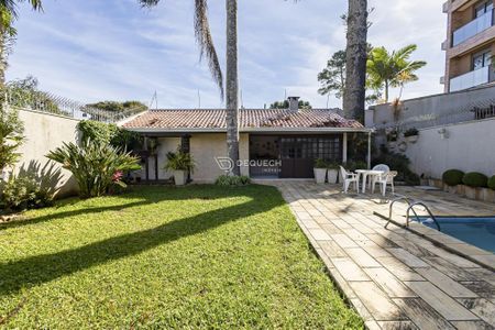 17_photo/94dce6a9b3.3aed5bbd04158097-ATLAS-72570cbc-3017-48e5-b05e-70c126821ec9.jpg de casa à venda com 4 quartos, 330m² em Bom Retiro, Curitiba