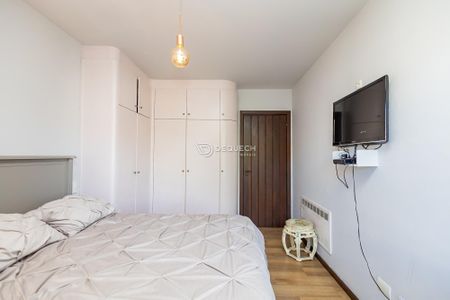 22_photo/94dce6a9b3.3aed5bbd04158097-ATLAS-b3452d07-b9d3-4d5a-83f4-d474c2a07e0d.jpg de casa à venda com 4 quartos, 330m² em Bom Retiro, Curitiba