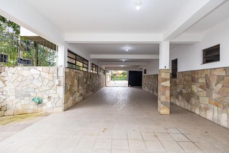 4_photo/94dce6a9b9.3e6957092a4c223d-ATLAS-1dde3f09-dbeb-4670-bfb7-ca9a3afff5e8.jpg de casa à venda com 5 quartos, 465m² em Bom Retiro, Curitiba