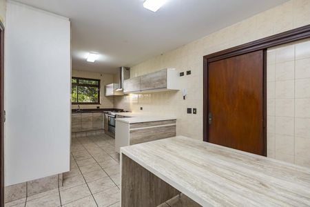 7_photo/94dce6a9b9.3e6957092a4c223d-ATLAS-771d3eb7-9bea-4d0d-9ddc-fb3a97a035dc.jpg de casa para alugar com 5 quartos, 465m² em Bom Retiro, Curitiba