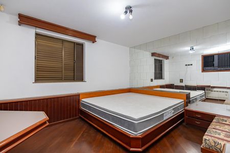 17_photo/94dce6a9b9.3e6957092a4c223d-ATLAS-bb5cc174-95f1-4232-9284-8fd90f12d91e.jpg de casa para alugar com 5 quartos, 465m² em Bom Retiro, Curitiba