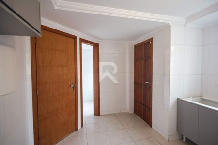 2_photo/94dce6aaa1.28f6ec5d72603be5-ATLAS-e2b0afbc-d672-43e6-ba14-66b547fffa26.jpg de casa à venda com 4 quartos, 207m² em Bom Retiro, Curitiba