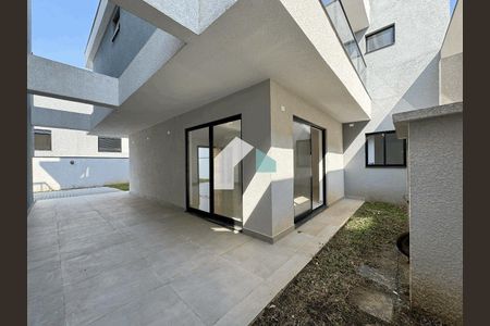 8_photo/94dce6aab9.0964b1178772be4d-ATLAS-e61a8230-b849-4308-b578-9aebc43a0476.jpg de casa à venda com 0 quarto, 151m² em Bom Retiro, Curitiba