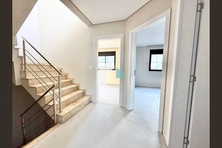 8_photo/94dce6aabd.727aa8b94b909c75-ATLAS-685c1dc9-31f7-4d03-8cdc-ac41aff7464b.jpg de casa à venda com 0 quarto, 173m² em Bom Retiro, Curitiba
