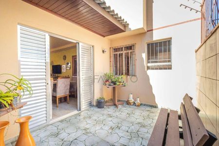 5_photo/94dce6ab4b.115f481bcac1538b-ATLAS-24df3dff-cefc-40c6-8030-4eab984ab30b.jpg de casa à venda com 3 quartos, 250m² em Mercês, Curitiba