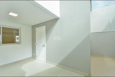 7_photo/94dce6ab63.2dae497351adfb86-ATLAS-7c11a1cc-008b-4bc9-a608-d08a6c7983df.jpg de casa à venda com 3 quartos, 117m² em Bom Retiro, Curitiba