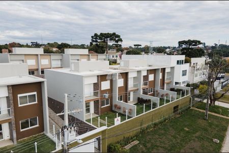 4_photo/94dce6ab63.2dae497351adfb86-ATLAS-cec27afd-a661-4c49-a25f-5c43bcfd5226.jpg de casa à venda com 3 quartos, 117m² em Bom Retiro, Curitiba
