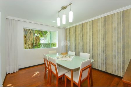 5_photo/94dce6ac57.3e41ef8cb77029a8-ATLAS-7db8cf5a-2e2f-485a-84c1-31afe889ee67.jpg de casa à venda com 3 quartos, 300m² em Mercês, Curitiba