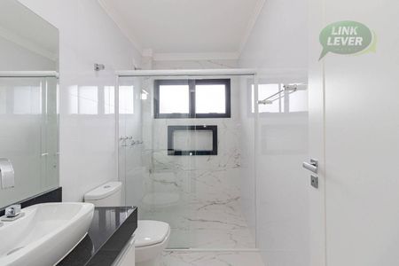 48_photo/94dce6ac57.d1f5761c9ab0f416-ATLAS-5430617f-dfc1-49ef-9a5a-3f42b01dc7f3.jpg de casa para alugar com 3 quartos, 210m² em Bom Retiro, Curitiba