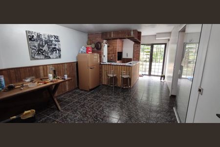 2_photo/94dce6ac57.fdb5285bbec34d2f-ATLAS-058288e7-7481-4410-971e-42fcbf2e2630.jpg de casa à venda com 4 quartos, 300m² em Mercês, Curitiba