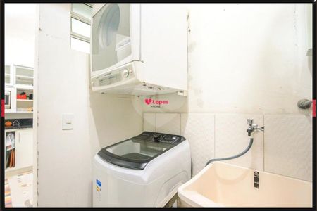 19_photo/94dce6ac9d.3ee5ed07a73c3bf1-ATLAS-649ec011-84df-4ae7-973a-53bb9e0ca3d3.jpg de casa à venda com 6 quartos, 321m² em Bom Retiro, Curitiba