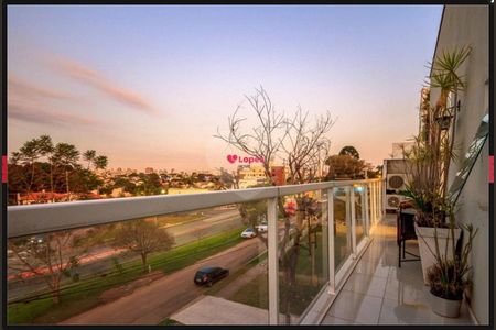 11_photo/94dce6ac9d.3ee5ed07a73c3bf1-ATLAS-7ff286e0-8acf-445c-9d9b-4d8f7b89b981.jpg de casa à venda com 6 quartos, 321m² em Bom Retiro, Curitiba