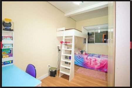 34_photo/94dce6ac9d.3ee5ed07a73c3bf1-ATLAS-e6259a6c-b459-40f5-951d-5ef9bc58418a.jpg de casa à venda com 6 quartos, 321m² em Bom Retiro, Curitiba