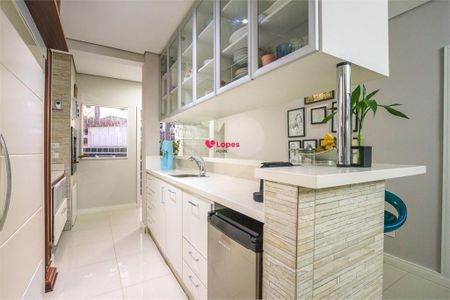 3_photo/94dce6ac9d.3ee5ed07a73c3bf1-ATLAS-fd9e149e-e9be-4134-8155-21d8e76a08c8.jpg de casa à venda com 0 quarto, 321m² em Bom Retiro, Curitiba