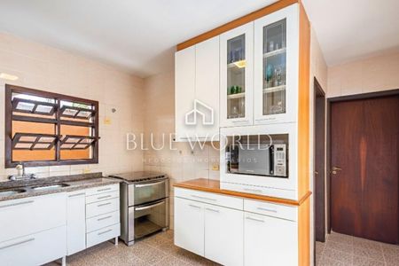 9_photo/94dce6ad5f.9c5959cca0926d06-ATLAS-448e1332-2a2f-4bc8-9140-43aac92a5f77.jpg de casa à venda com 5 quartos, 440m² em Bom Retiro, Curitiba