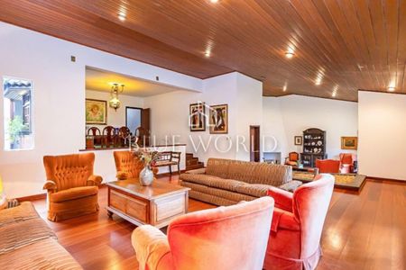 12_photo/94dce6ad5f.9c5959cca0926d06-ATLAS-4ac28244-7dc5-4fc9-94cd-ebd99f111272.jpg de casa à venda com 5 quartos, 440m² em Bom Retiro, Curitiba