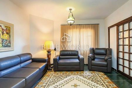 10_photo/94dce6ad5f.9c5959cca0926d06-ATLAS-4e3f49af-347e-4ed6-a4c0-954562cd1ed1.jpg de casa à venda com 5 quartos, 440m² em Bom Retiro, Curitiba