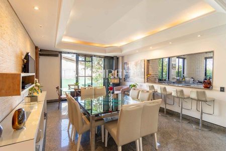 13_photo/94dce6adb7.62584705e24ea9c1-ATLAS-40a65781-e68a-4ccd-b7a1-24d62ecb9bae.jpg de casa à venda com 4 quartos, 624m² em Mercês, Curitiba